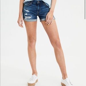 American eagle distressed midi denim shorts (1/2)